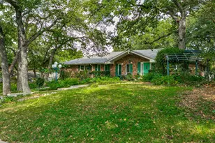 1309 Driftwood Dr, Euless, TX 76040 - Photo 1