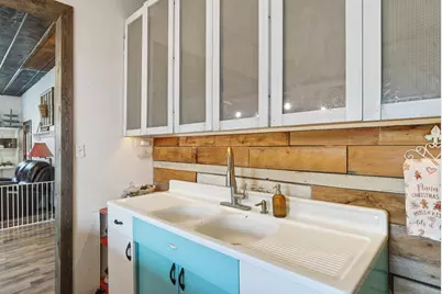 205 Gandy Street, Lipan, TX 76462 - Photo 8