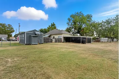 205 Gandy Street, Lipan, TX 76462 - Photo 30