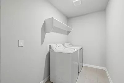 1320 Water Canna Dr, Justin, TX 76247 - Photo 12