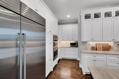 2209 Lyons, Midlothian, TX 76065 - Photo 16