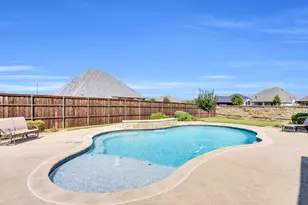 2209 Lyons, Midlothian, TX 76065 - Photo 34