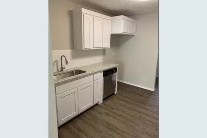 826 Samuels Avenue, Fort Worth, TX 76102 - Photo 8