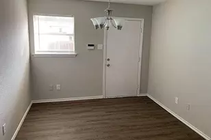 826 Samuels Ave, Fort Worth, TX 76102 - Photo 4