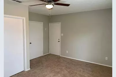 826 Samuels Avenue, Fort Worth, TX 76102 - Photo 16