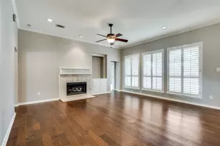 2449 Elm Leaf Ln, Plano, TX 75025 - Photo 4