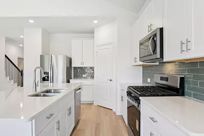 2210 Mustang Way, Seagoville, TX 75159 - Photo 2