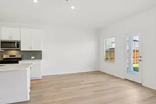 2210 Mustang Wy, Seagoville, TX 75159 - Photo 6