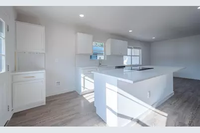 10734 Coogan Drive, Dallas, TX 75229 - Photo 6