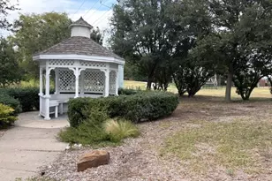 17490 Meandering Way, Dallas, TX 75252 - Photo 14