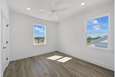 104 Cardinal Woods Court, Granbury, TX 76049 - Photo 12