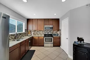 109 Independence Ave, Venus, TX 76084 - Photo 10