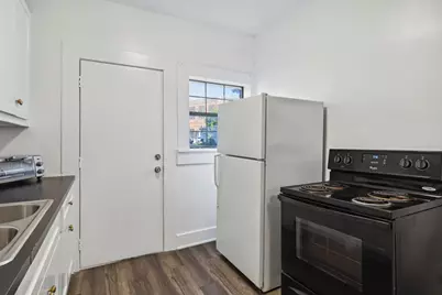 112 W 8th Street, Dallas, TX 75208 - Photo 14