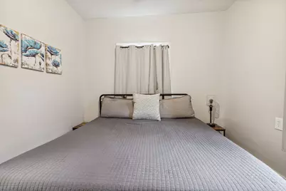 112 W 8th Street, Dallas, TX 75208 - Photo 28