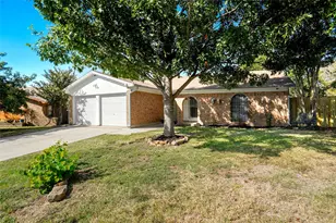 6051 Shadydale Ct, Watauga, TX 76148 - Photo 1