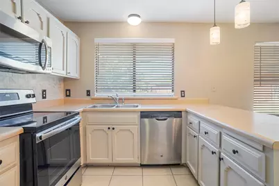 6051 Shadydale Court, Watauga, TX 76148 - Photo 10