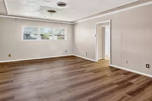 904 7th Ave, Mineral Wells, TX 76067 - Photo 14