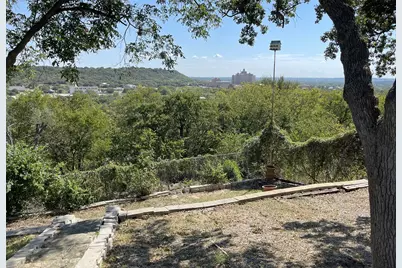 904 7th Avenue, Mineral Wells, TX 76067 - Photo 32