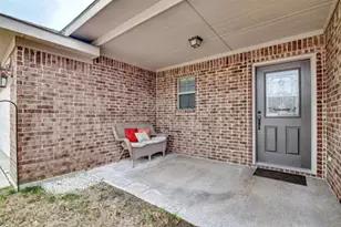 617 Bretts Way, Burleson, TX 76028 - Photo 10