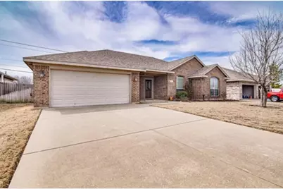 617 Bretts Way, Burleson, TX 76028 - Photo 12