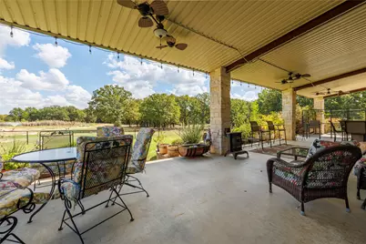 1639 Bloomfield Road, Valley View, TX 76272 - Photo 14