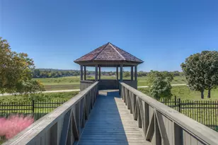 510 Sheer Bliss Ln, Fort Worth, TX 76114 - Photo 34