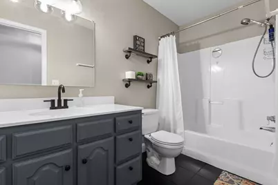 124 Peninsula Point Terrace, Mabank, TX 75156 - Photo 22