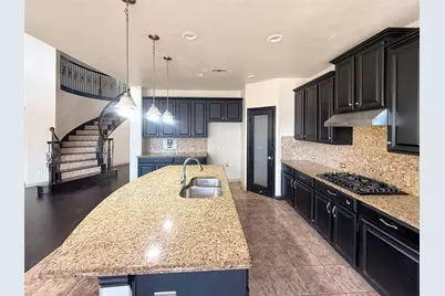 2931 Bahia, Grand Prairie, TX 75054 - Photo 6