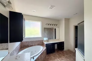 2931 Bahia, Grand Prairie, TX 75054 - Photo 14