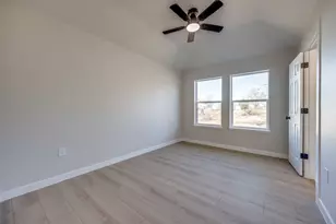 222 W Cardinal St, Ector, TX 75439 - Photo 10