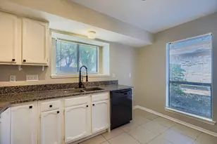 1304 Seabrook Dr, Plano, TX 75023 - Photo 8