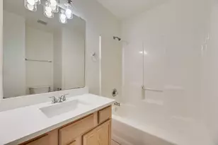 1048 Port Sullivan Dr, Little Elm, TX 75068 - Photo 16