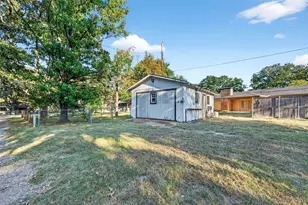 594 Lukehaven Dr, Pottsboro, TX 75076 - Photo 32