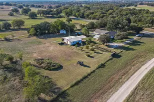 11027 Brock Hwy, Lipan, TX 76462 - Photo 14