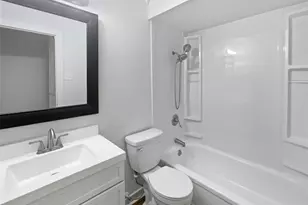 922 Laguna Dr, Garland, TX 75043 - Photo 24