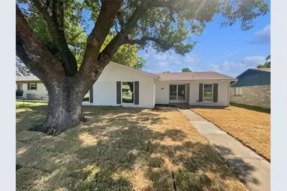 922 Laguna Drive, Garland, TX 75043 - Photo 2