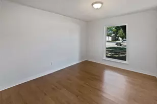 922 Laguna Dr, Garland, TX 75043 - Photo 22