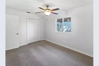 922 Laguna Drive, Garland, TX 75043 - Photo 14