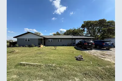 102 N Cedar Street, Celeste, TX 75423 - Photo 1