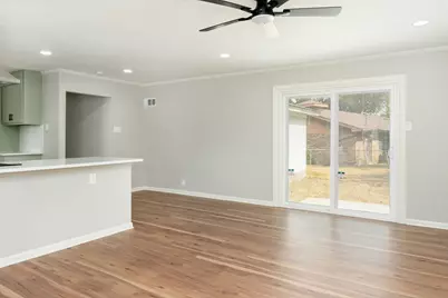 5700 Starling Circle, Haltom City, TX 76117 - Photo 8