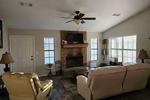 2611 Zachary Dr, Blue Ridge, TX 75424 - Photo 4