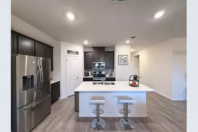 11008 Summer Rain Boulevard, Aubrey, TX 76227 - Photo 4