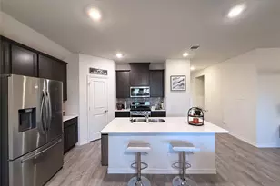 11008 Summer Rain Blvd, Aubrey, TX 76227 - Photo 4