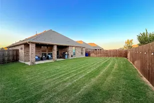 11008 Summer Rain Blvd, Aubrey, TX 76227 - Photo 24