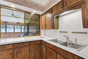 112 Virginia Ln, Arlington, TX 76010 - Photo 14