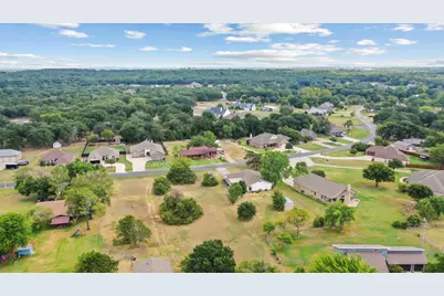 104 Pontiac Drive, Lake Kiowa, TX 76240 - Photo 34