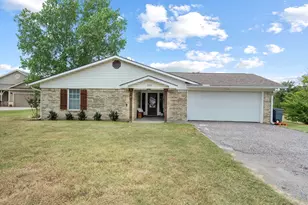 104 Pontiac Dr, Lake Kiowa, TX 76240 - Photo 2
