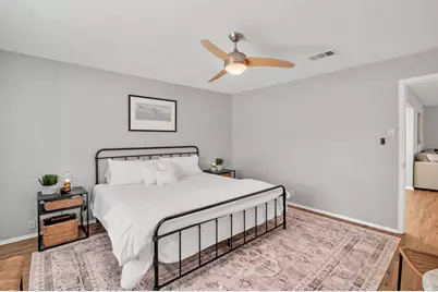 104 Pontiac Drive, Lake Kiowa, TX 76240 - Photo 16