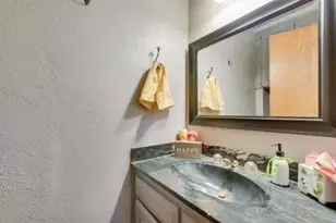 2308 Louise Ln, Ennis, TX 75119 - Photo 14