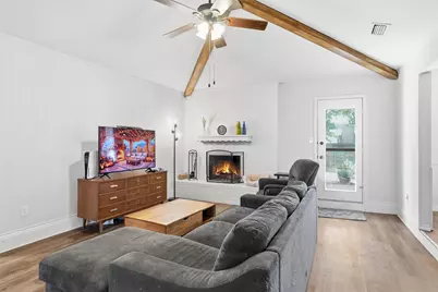 628 Huntwich Drive, Bedford, TX 76021 - Photo 4